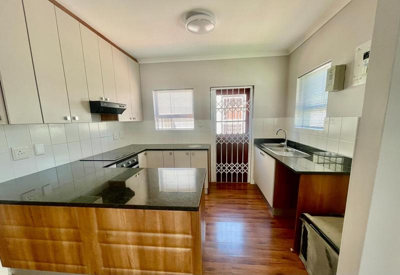 To Let 3 Bedroom Property for Rent in Sonstraal Heights Western Cape